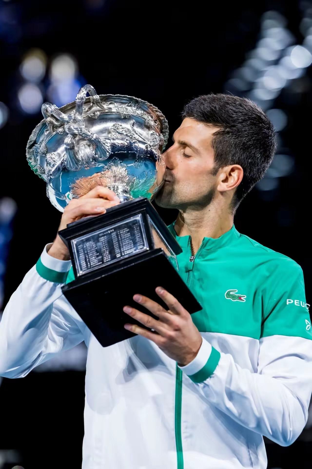 关于欧洲网球队血洗日本网球队，德约科维奇制霸全场的信息